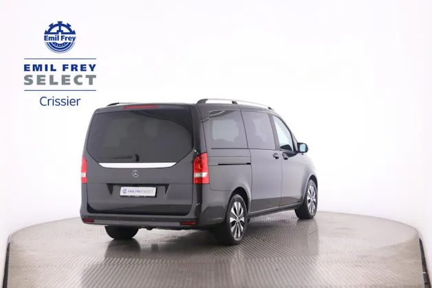 Mercedes-Benz V 250 d lang 4matic personnes à mobilité réduite (PMR)