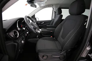 Mercedes-Benz V 250 d lang 4matic personnes à mobilité réduite (PMR)