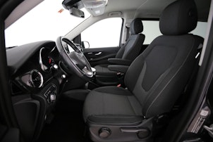 Vehicle image MERCEDES-BENZ V 250 d lang 4matic Van