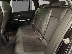 Vehicle image BMW 320e xDrive Touring