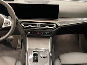 BMW 320e xDrive Touring
