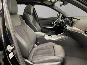 BMW 320e xDrive Touring