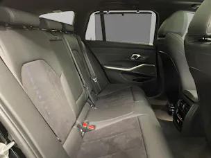 BMW 320e xDrive Touring