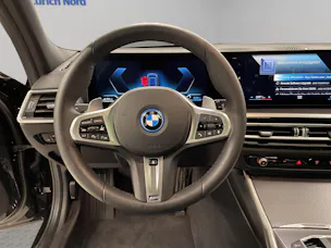 BMW 320e xDrive Touring