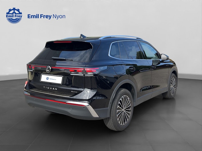 Vehicle image VW TIGUAN