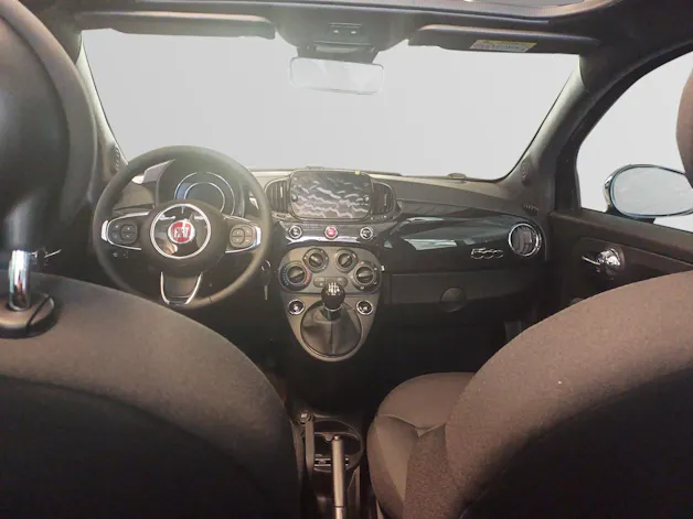 Fiat 500 C 1.0 Hybrid Swiss Edition