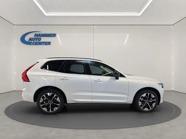 Volvo XC60 2.0 B5 MH Ultra Dark AWD