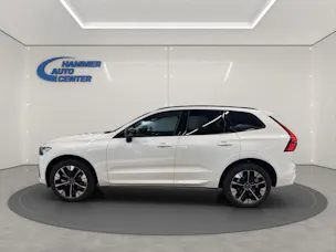 Volvo XC60 2.0 B5 MH Ultra Dark AWD