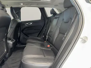 Volvo XC60 2.0 B5 MH Ultra Dark AWD