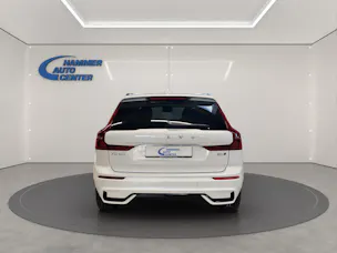 Volvo XC60 2.0 B5 MH Ultra Dark AWD