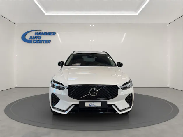 Volvo XC60 2.0 B5 MH Ultra Dark AWD