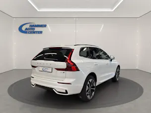 Volvo XC60 2.0 B5 MH Ultra Dark AWD