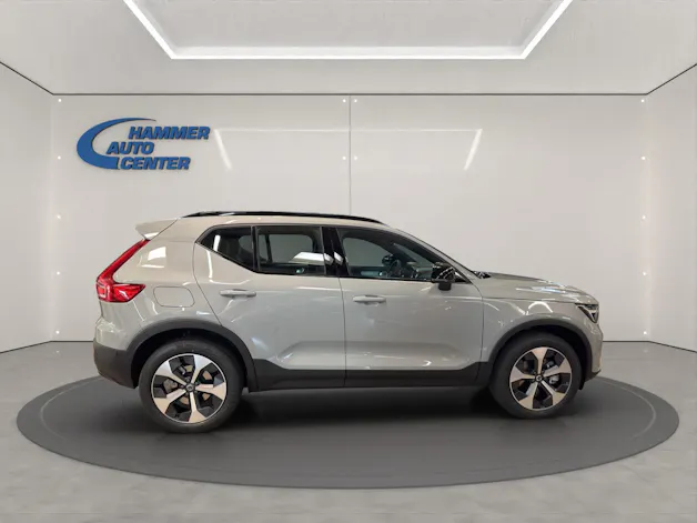 Volvo XC40 2.0 B4 MH Ultra Dark