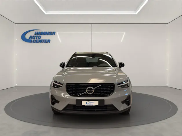 Volvo XC40 2.0 B4 MH Ultra Dark