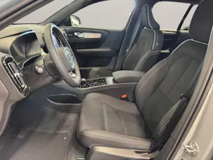 Volvo XC40 2.0 B4 MH Ultra Dark
