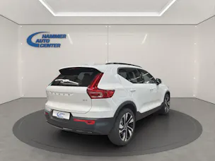 Volvo XC40 2.0 B4 MH Ultra Dark