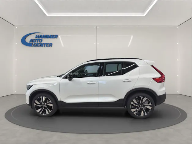 Volvo XC40 2.0 B4 MH Ultra Dark