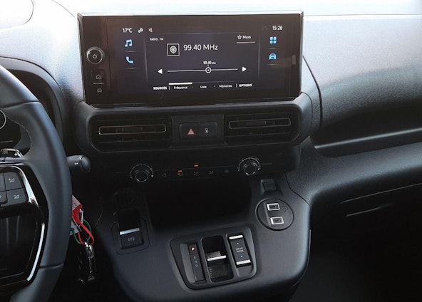 Vehicle image 10 Vehicle image 10