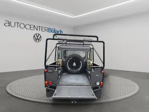 Land Rover Defender 110 SW 2.5 Td5
