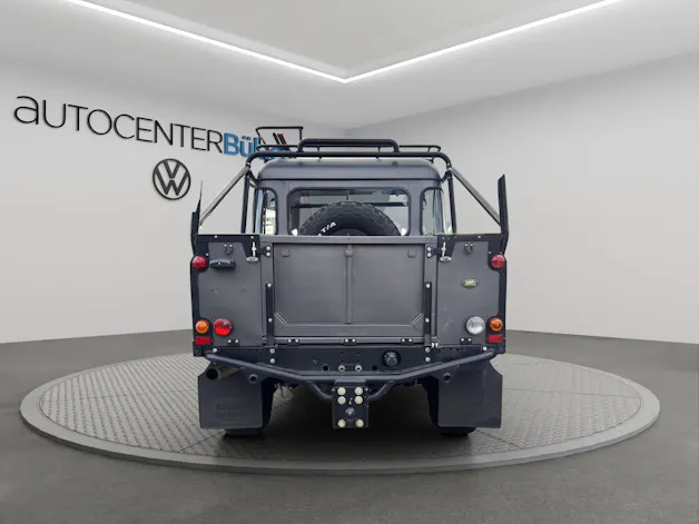 Land Rover Defender 110 SW 2.5 Td5