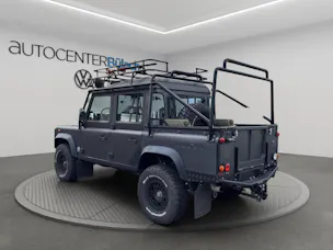 Land Rover Defender 110 SW 2.5 Td5