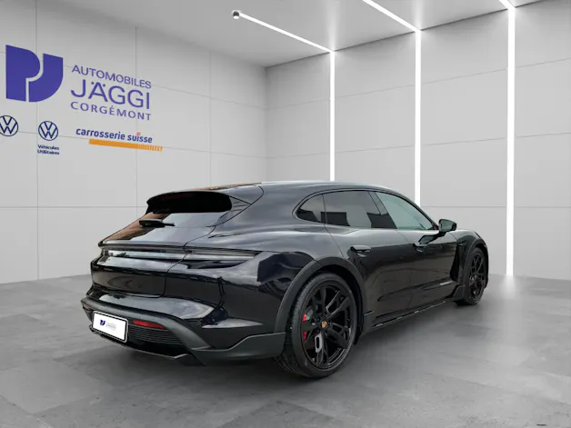 Porsche Taycan 4S Cross Turismo / 5 places