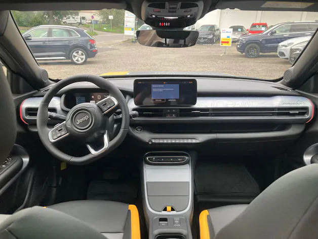 Jeep Avenger 1.2 Turbo MHEV Summit Sky