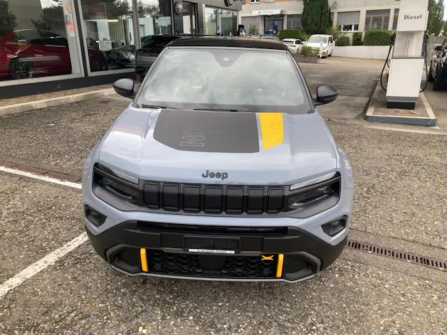 Jeep Avenger 1.2 Turbo MHEV Summit Sky