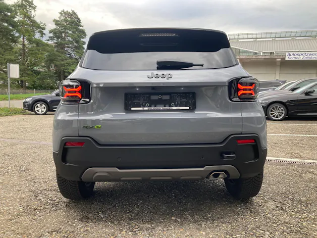 Jeep Avenger 1.2 Turbo MHEV Summit Sky