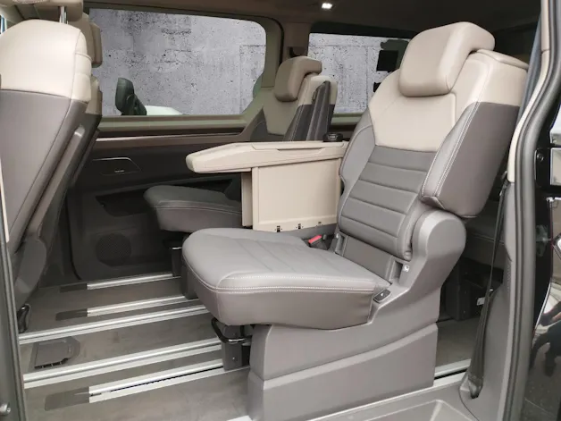 VW Multivan 2.0 TDI Style DSG Lang