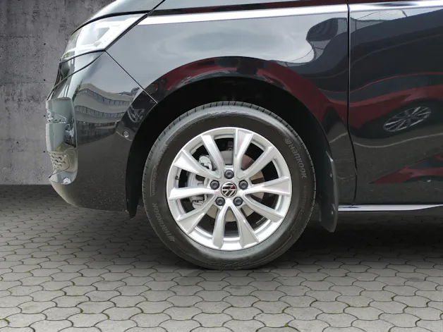 VW Multivan 2.0 TDI Style DSG Lang