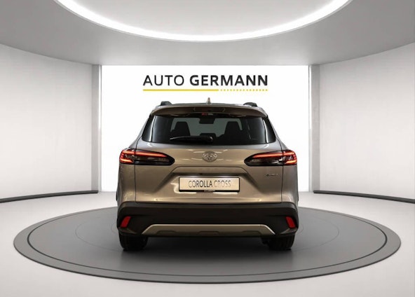 Vehicle image 5 Vehicle image 5