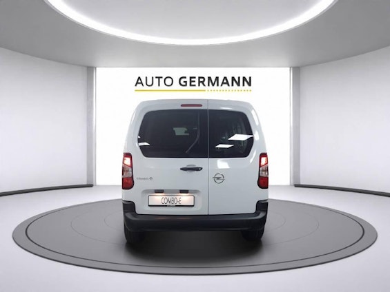 Vehicle image 5 Vehicle image 5