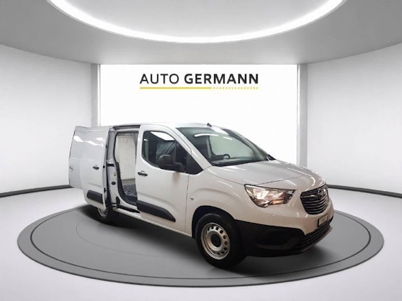 Vehicle image 3 Vehicle image 3