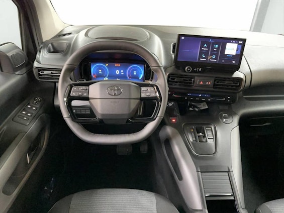 Vehicle image 7 Vehicle image 7