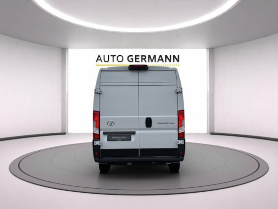 Vehicle image 5 Vehicle image 5