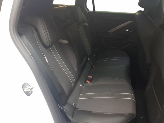 Vehicle image 10 Vehicle image 10