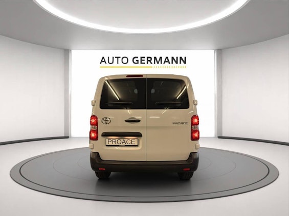 Vehicle image 5 Vehicle image 5