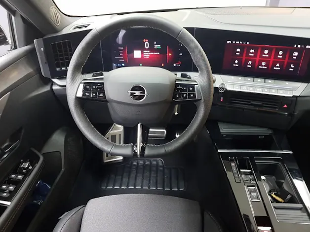 Opel Astra 1.6 T PHEV 180 Swiss Plus