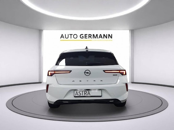 Vehicle image 5 Vehicle image 5