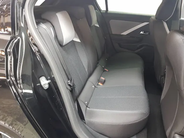Opel Astra 1.6 T PHEV 180 Swiss