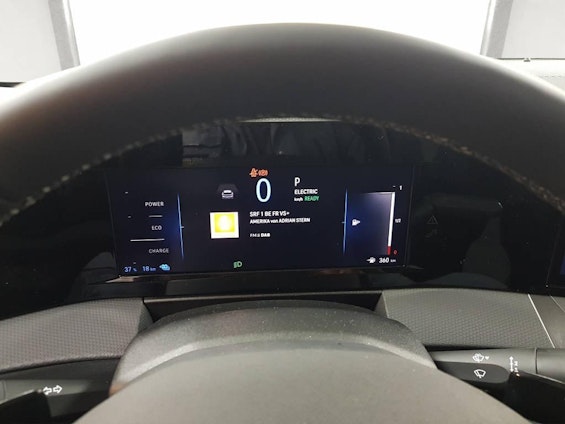 Vehicle image 9 Vehicle image 9