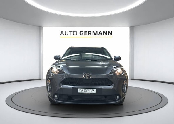 Vehicle image 4 Vehicle image 4