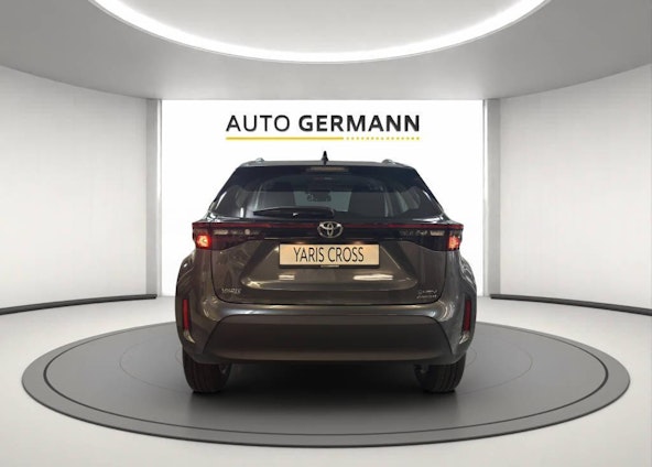 Vehicle image 5 Vehicle image 5