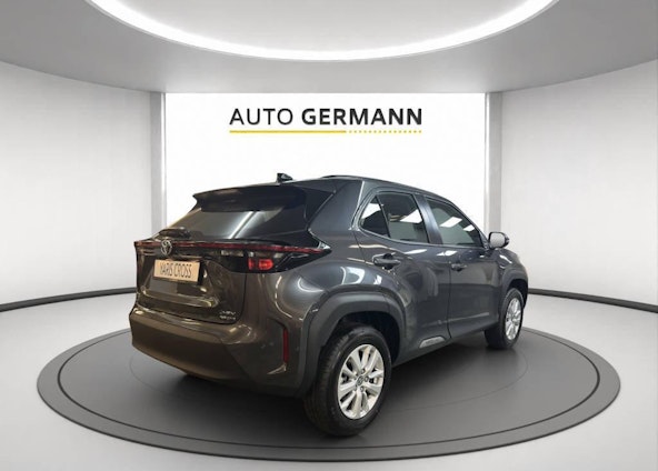 Vehicle image 2 Vehicle image 2