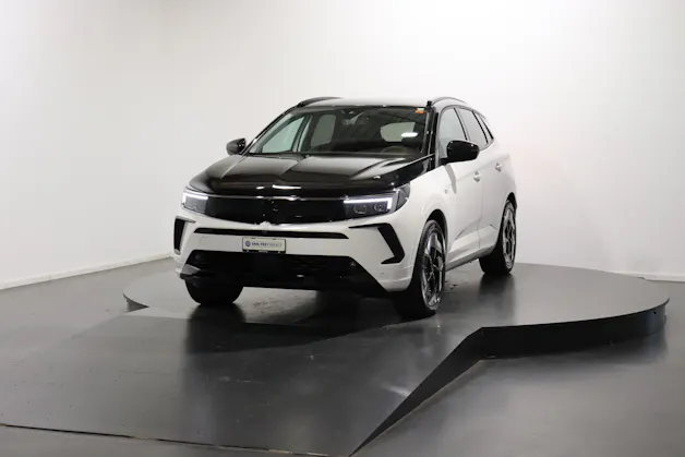 Opel Grandland 1.6 T PHEV GSE