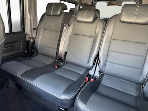 Vehicle image LAND ROVER Defender 110 2.2 TD4 SW SE