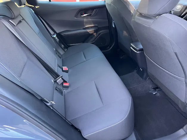 Toyota Prius 2.0 Plug-In-Hybrid Style
