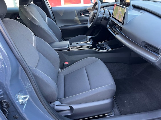 Vehicle image 11 Vehicle image 11