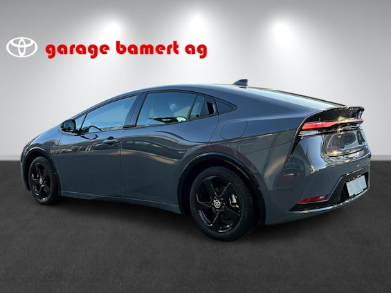 Vehicle image 3 Vehicle image 3